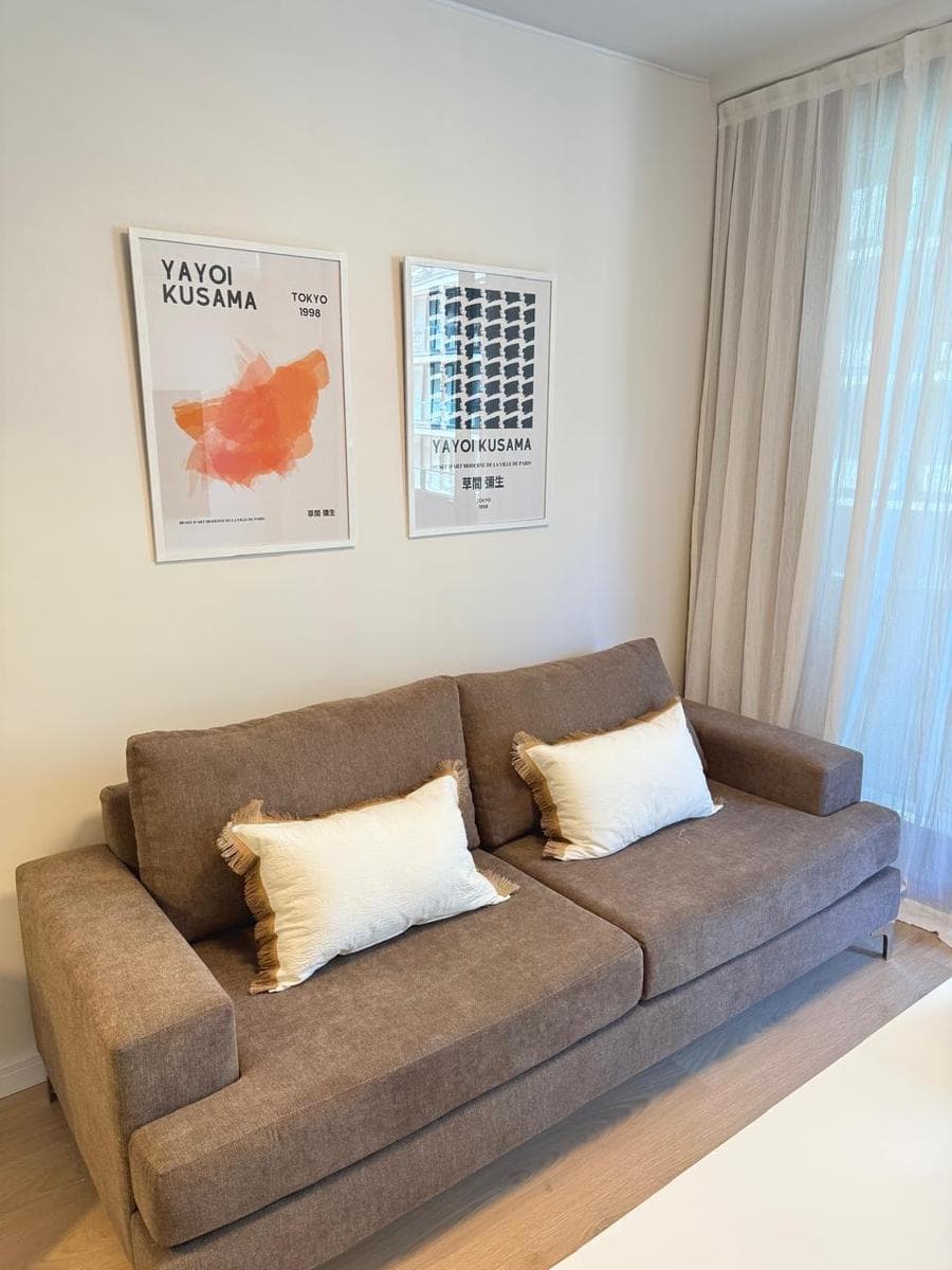 Short-term rental: 2-room apartment with garage in Lumiere, Puerto Madero