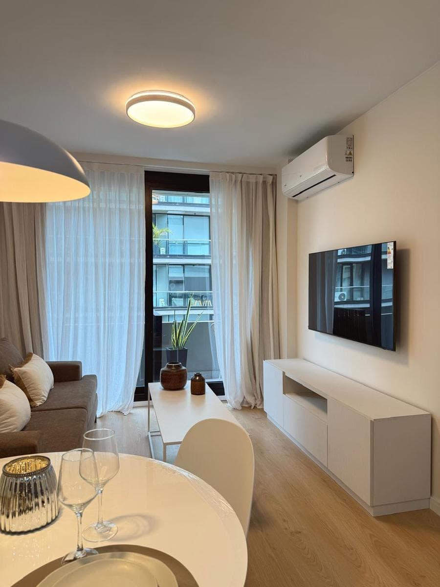 Short-term rental: 2-room apartment with garage in Lumiere, Puerto Madero