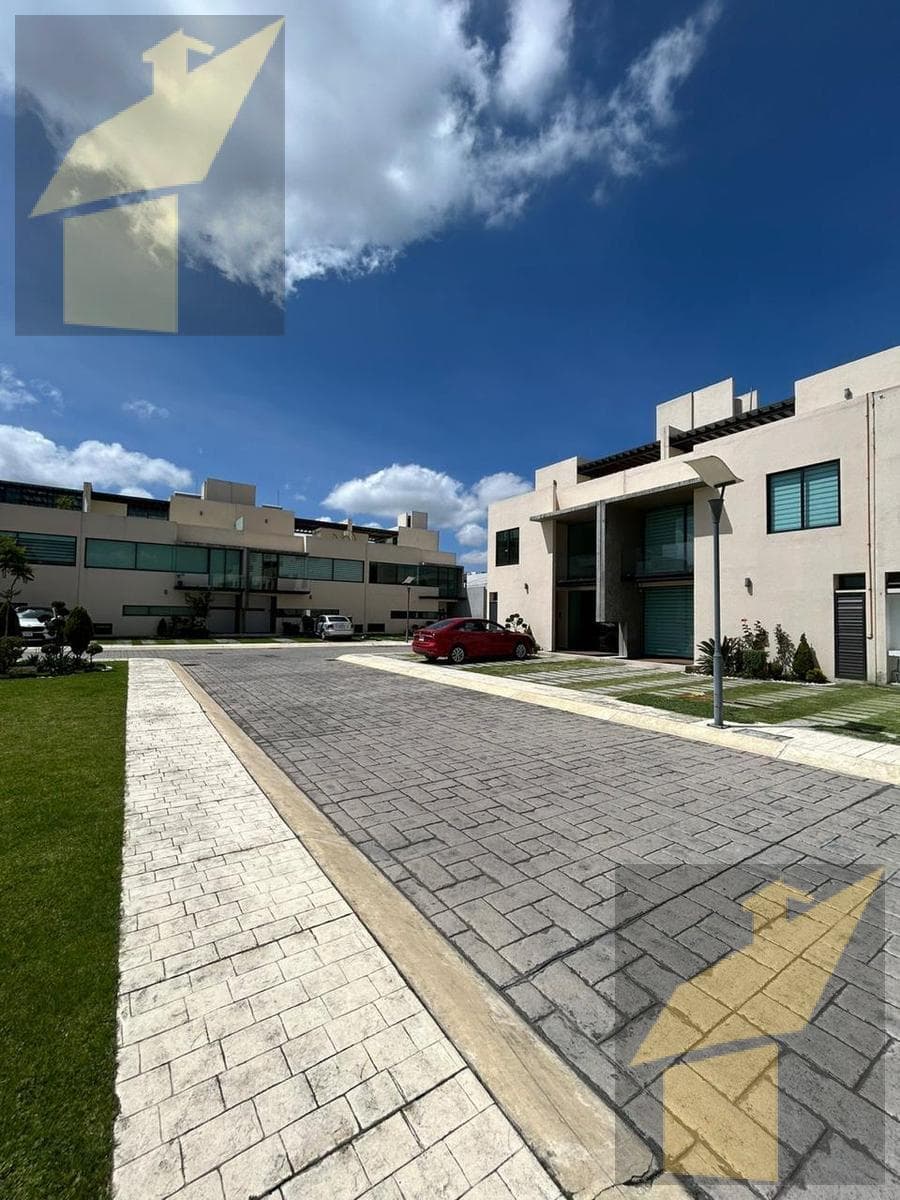 House for Sale in Santa María, San Mateo Atenco