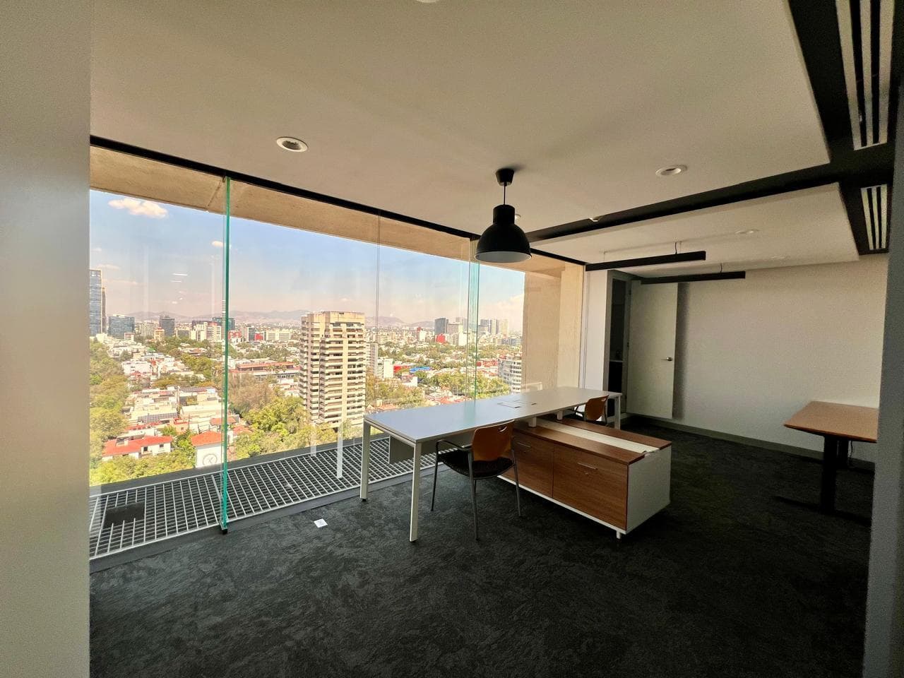 Office for Rent on Rubén Dario Street, Polanco