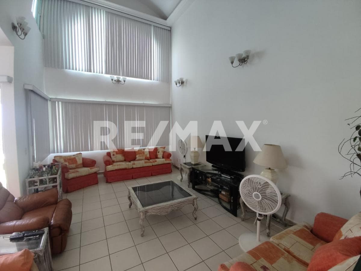 House for Sale in Morelos, Lomas de Cocoyoc Subdivision
