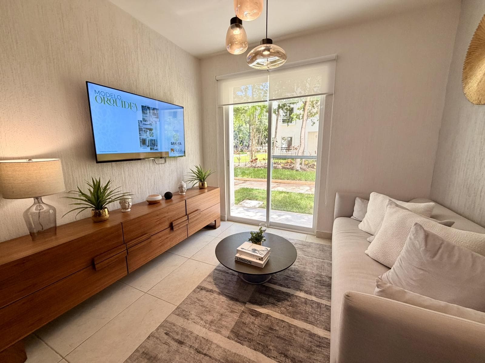 3-Bedroom, 2-Bathroom Apartment for Sale in Playa del Carmen