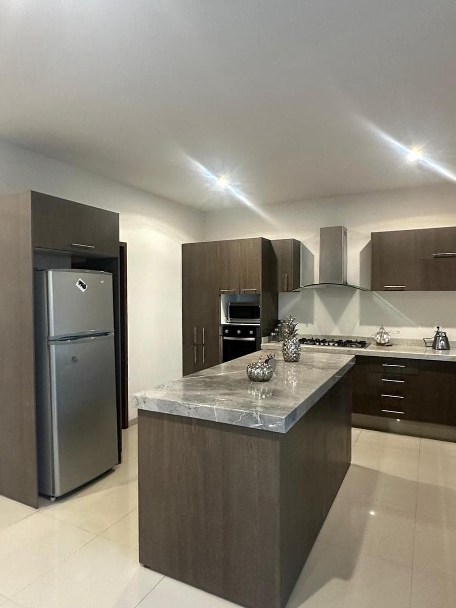 Casa en Sierra Nogal con 3 Recámaras