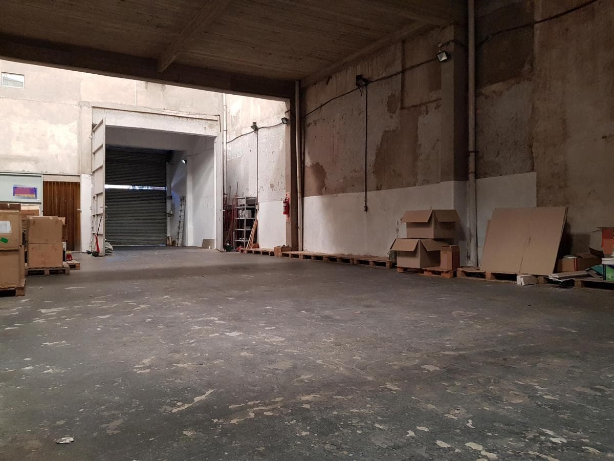 17 x 50-meter lot. USAM. La Paternal.