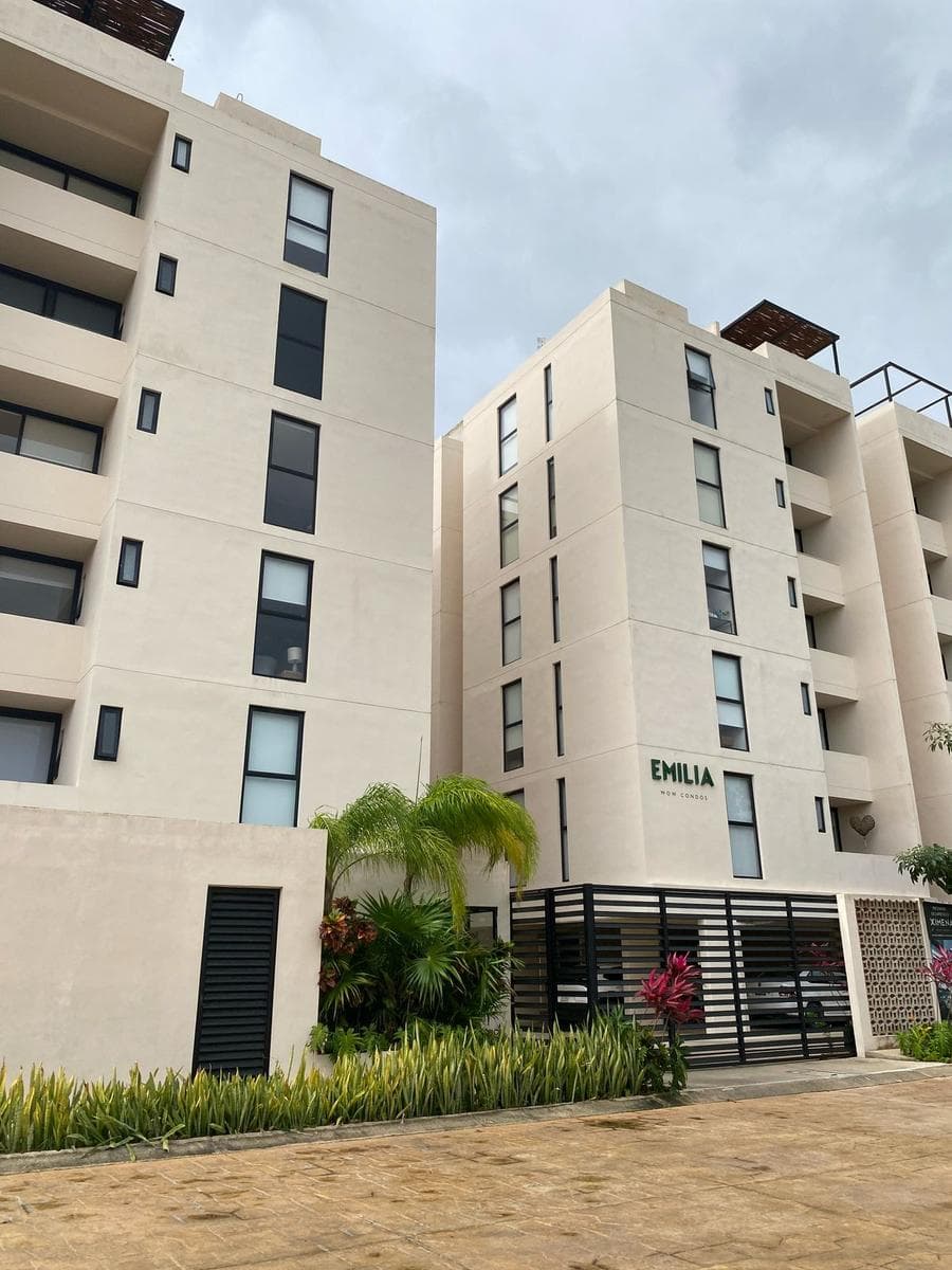 FURNISHED APARTMENT FOR SALE IN ARBOLADA, CANCÚN, WITH AMENITIES