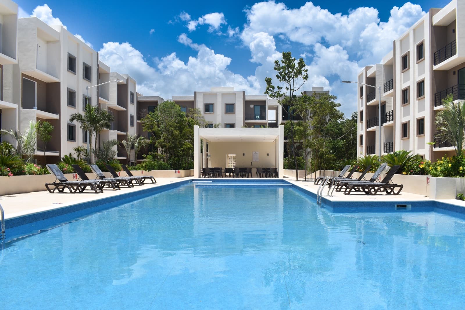 YOUR BEST INVESTMENT_ APARTMENTS WITH AMENITIES IN HUAYACAN