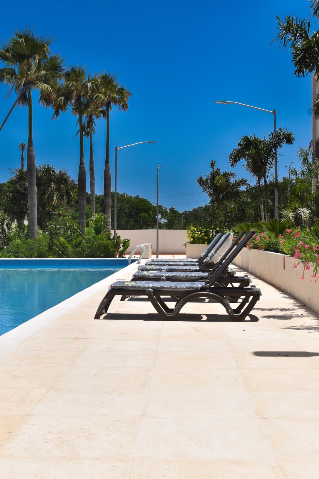 YOUR BEST INVESTMENT_ APARTMENTS WITH AMENITIES IN HUAYACAN