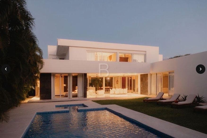House for Sale in Cenote Yalku