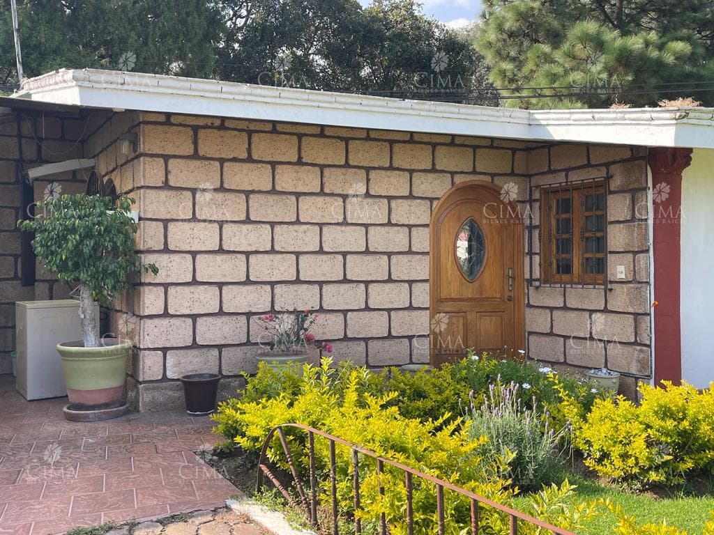 Venta casa en Huertas de San Pedro, Huitzilac, Morelos - V364