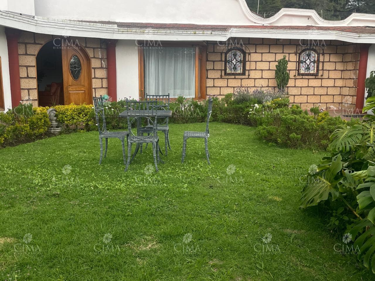 Venta casa en Huertas de San Pedro, Huitzilac, Morelos - V364