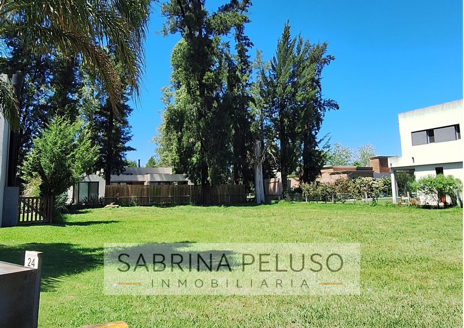 House in Francisco Alvarez