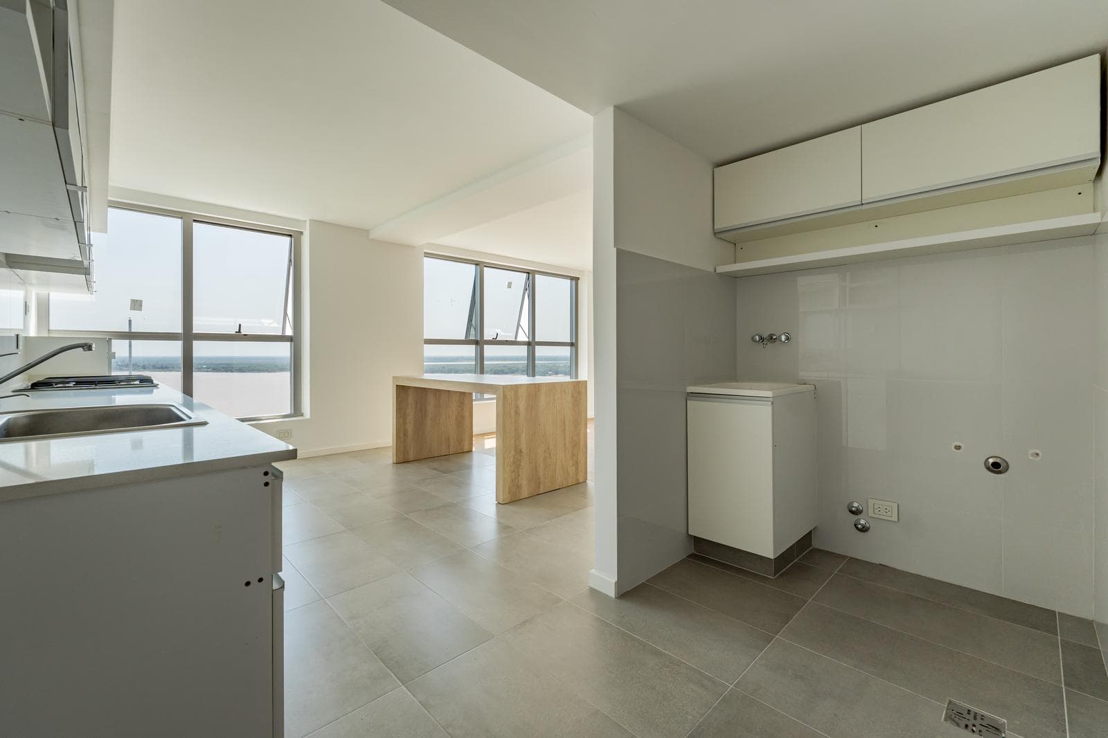 FOR SALE - 3-bedroom apartment. Puerto Norte, Rosario.