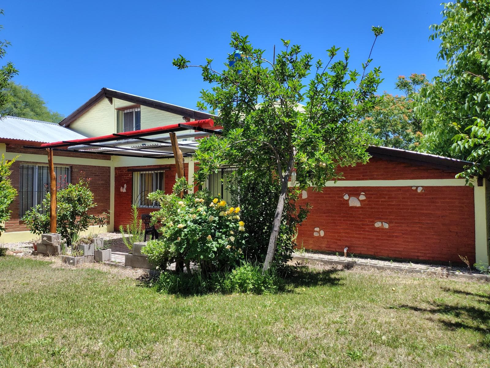 New Listing! Bargain: 2-Bedroom House with Yoga Studio | Villa de Las Rosas | USD 159,000