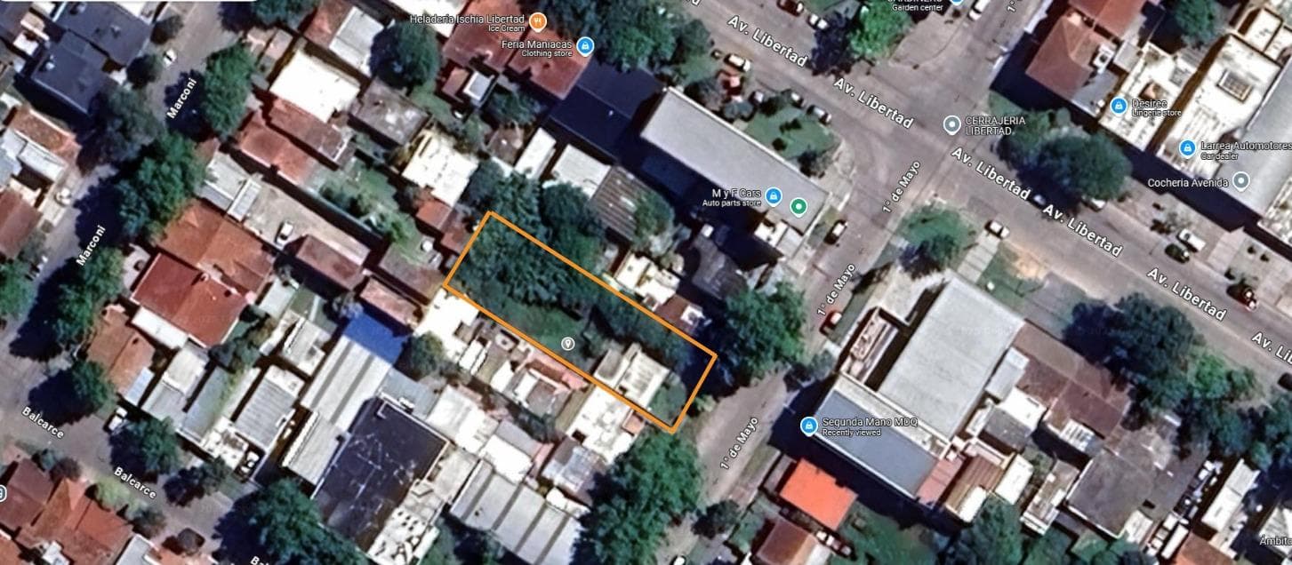 Lot in Villa Primera