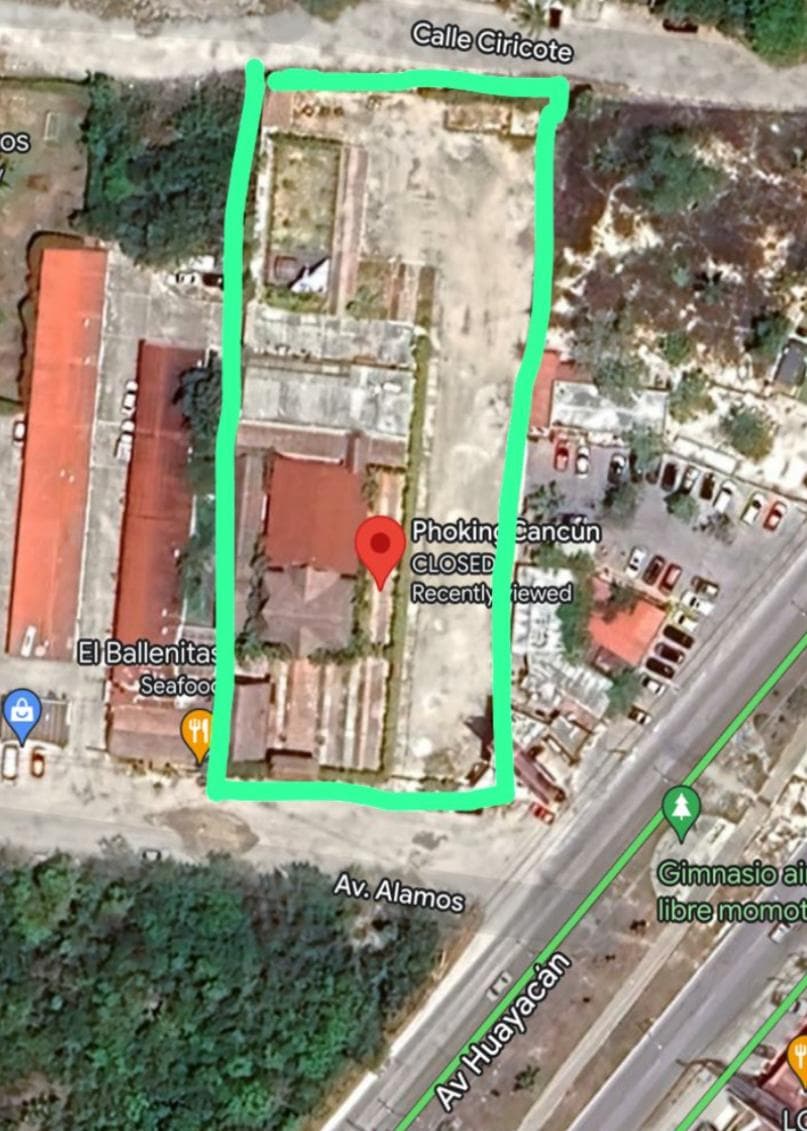 Lot on AV HUAYACAN