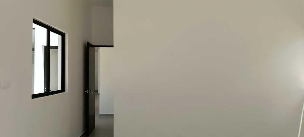 A single-story house with three bedrooms north of Mérida