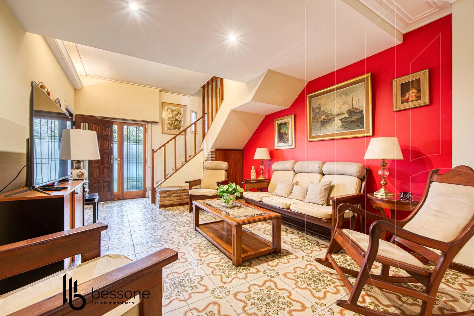 OPPORTUNITY: 7-ROOM APARTMENT IN PARQUE LURO