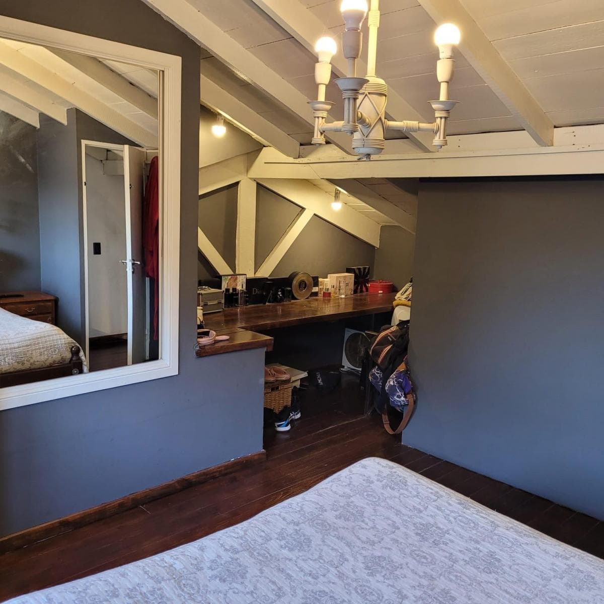 Venta Chalet Depto en Parque Luro - APTO CREDITO