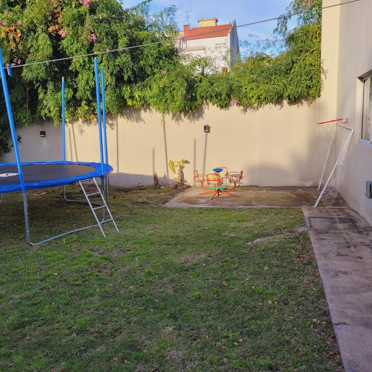 Venta Chalet Depto en Parque Luro - APTO CREDITO