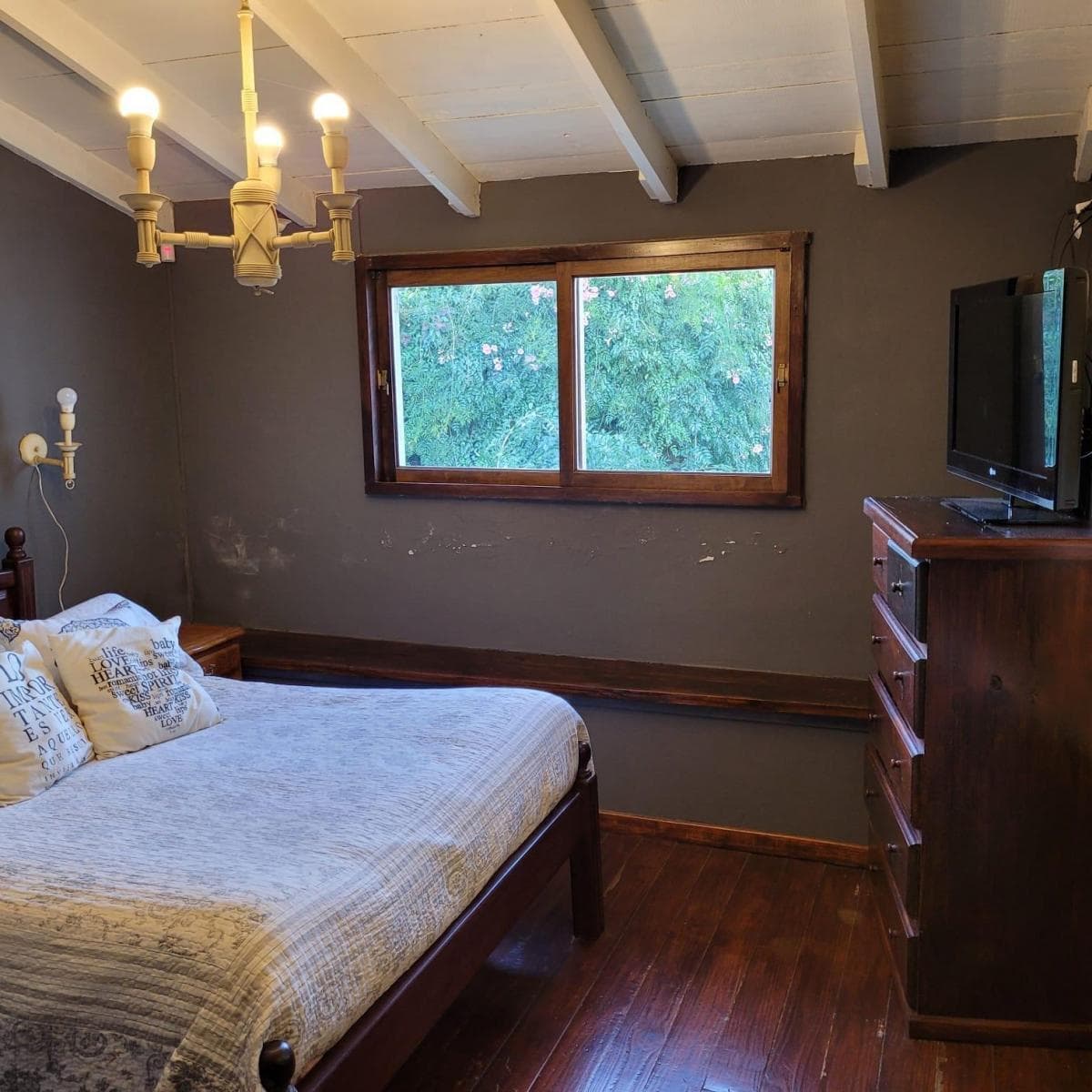 Venta Chalet Depto en Parque Luro - APTO CREDITO
