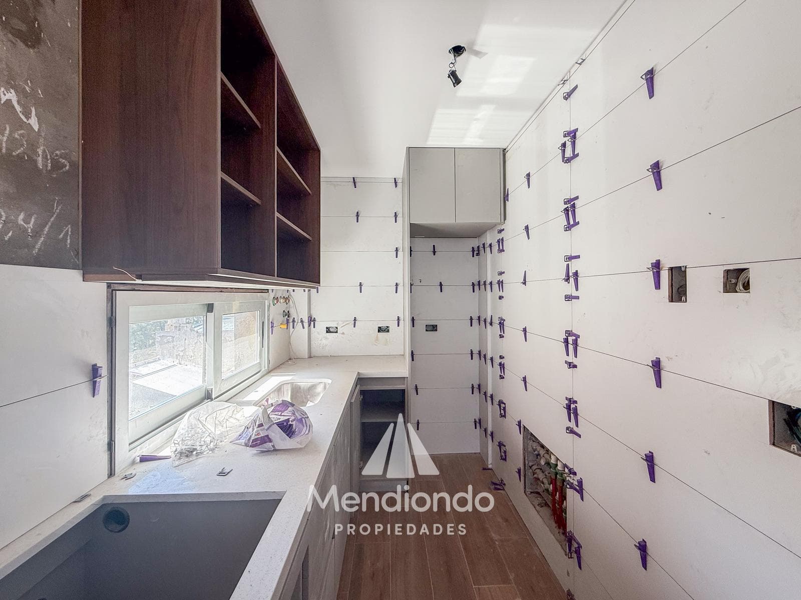 2-Bedroom Apartment Facing the Street with a Balcony and Grill - Castelli and Arenales, Güemes Aldrey.