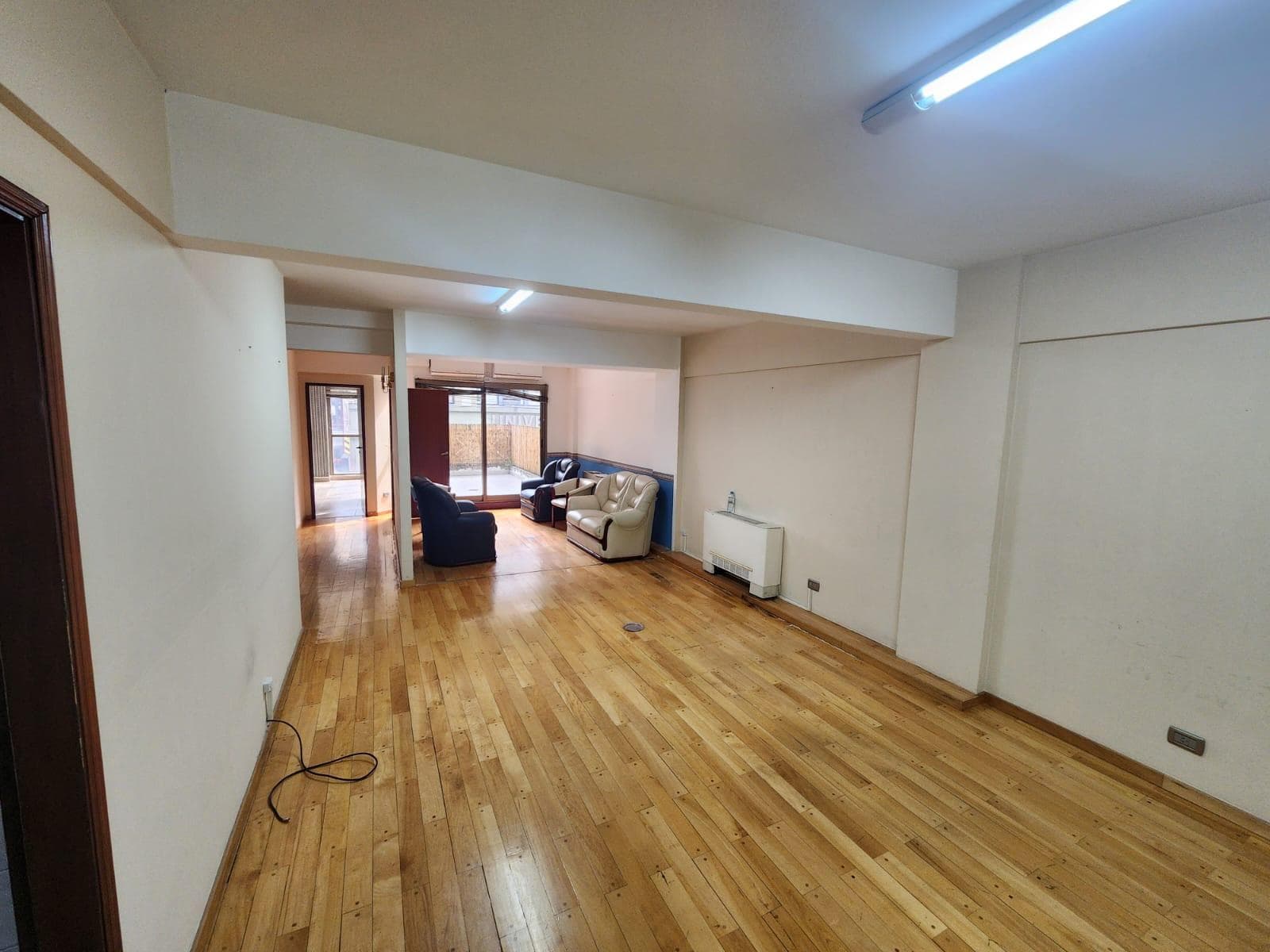 3-office space in the courthouse with a terrace balcony!