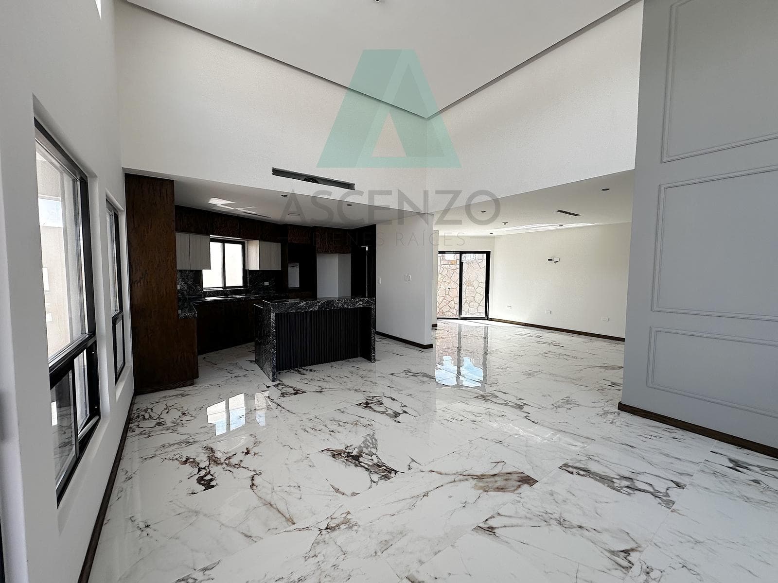 NEW SINGLE-STORY HOME IN CONDESA REJON, Jospr