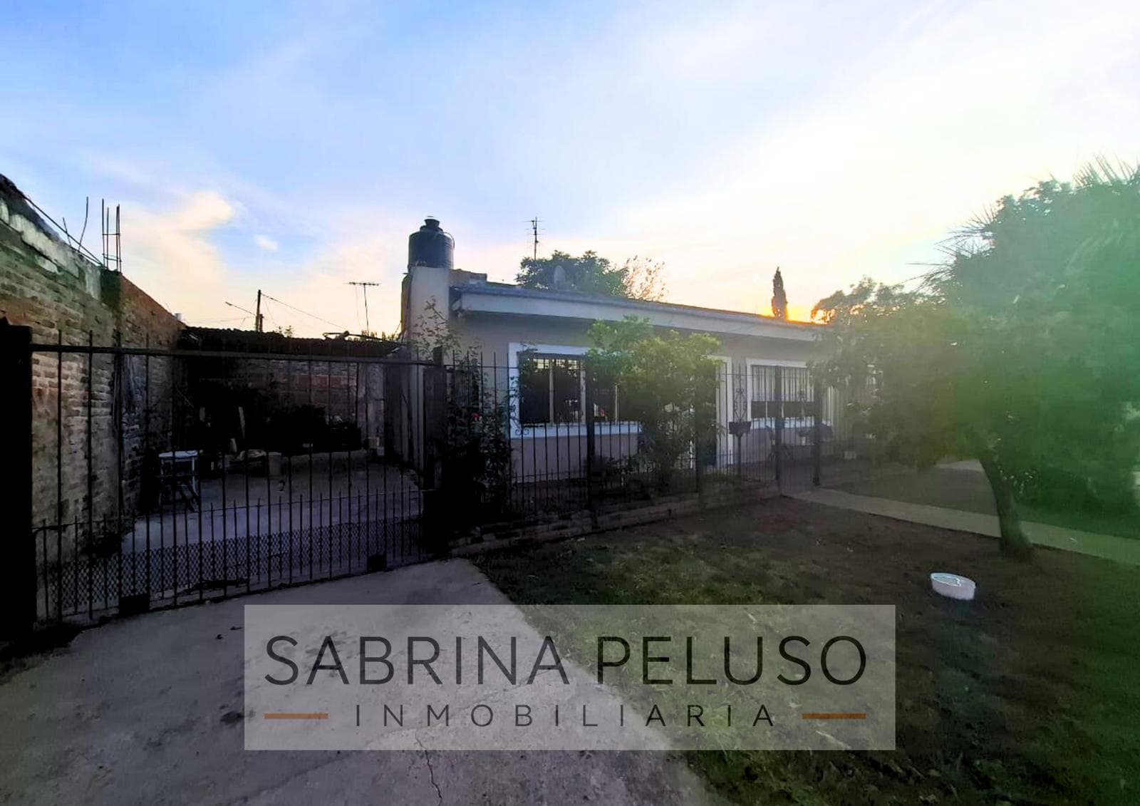 House for Sale in Moreno