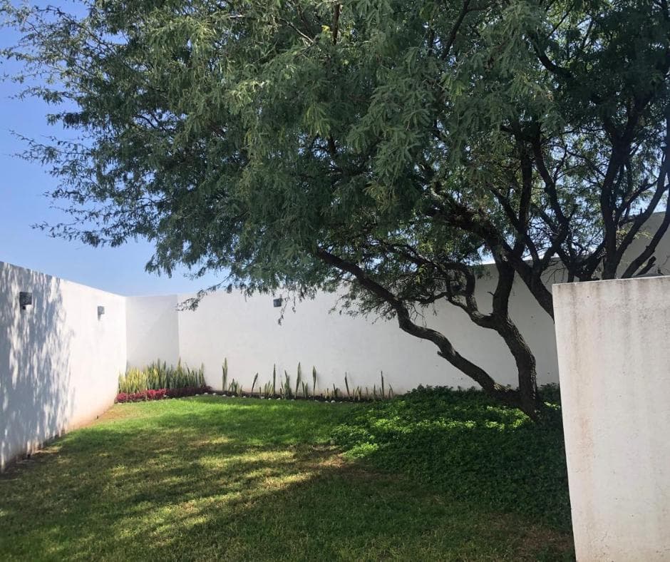 FURNISHED House for Rent in Real de Juriquilla, Querétaro.