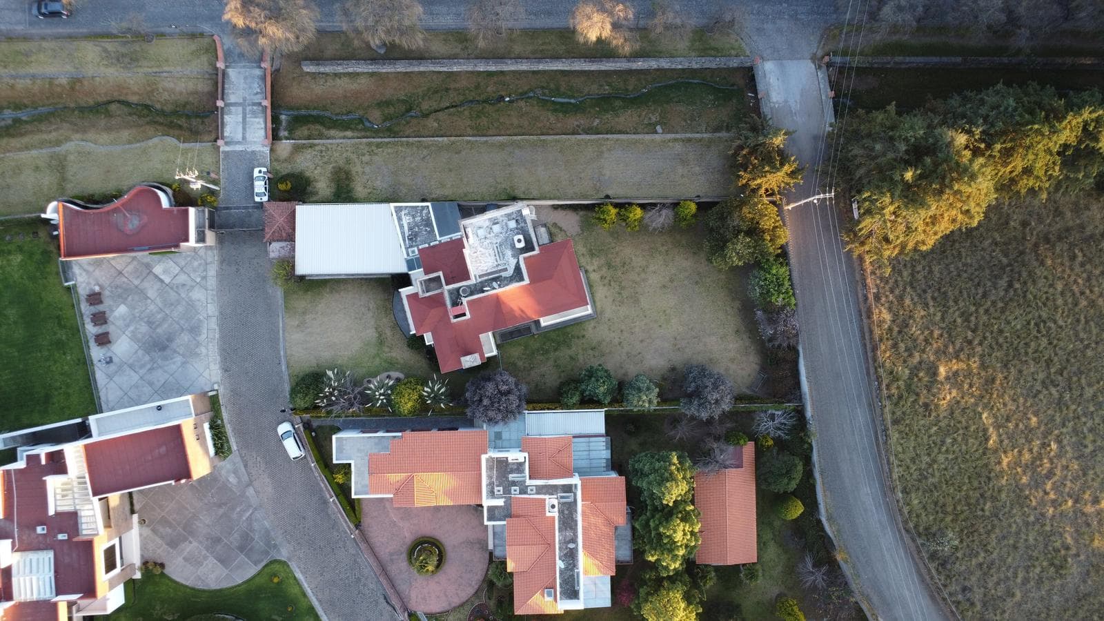 HOME FOR SALE IN CACALOMACAN, TOLUCA