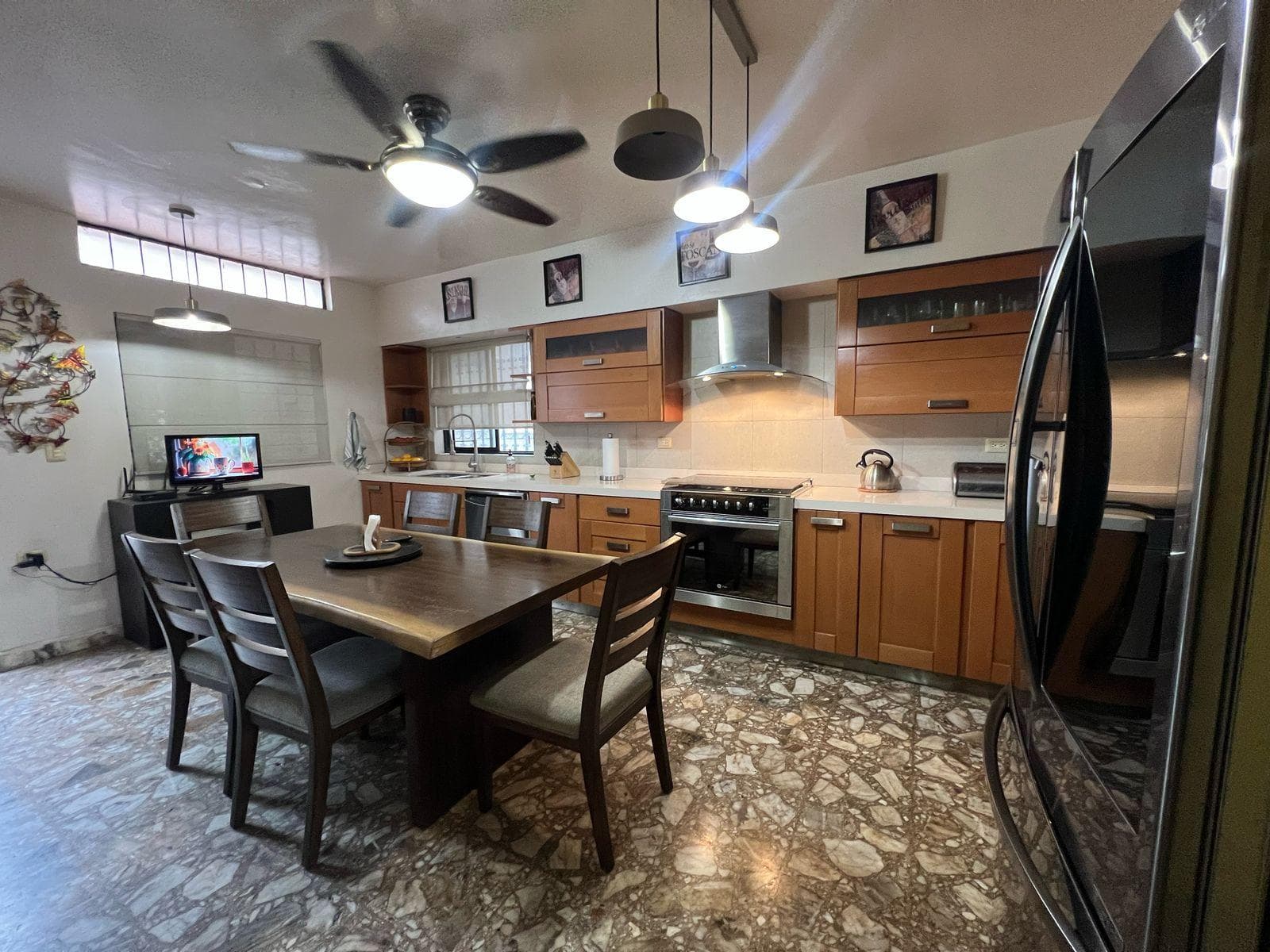 HOUSE FOR SALE IN THE ROMA NEIGHBORHOOD IN MONTERREY