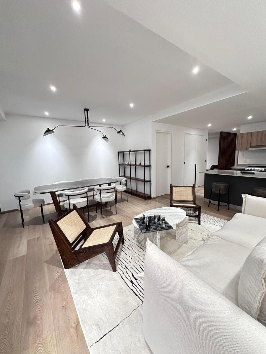 Apartment for sale on Adolfo Lopez Mateo Boulevard, Los Alpes.