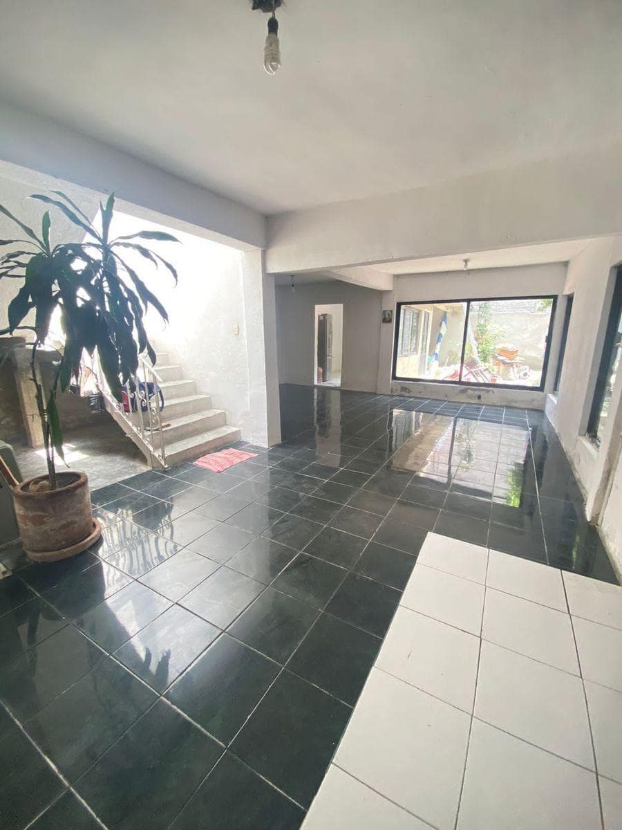 House for sale in Valle de Chalco.