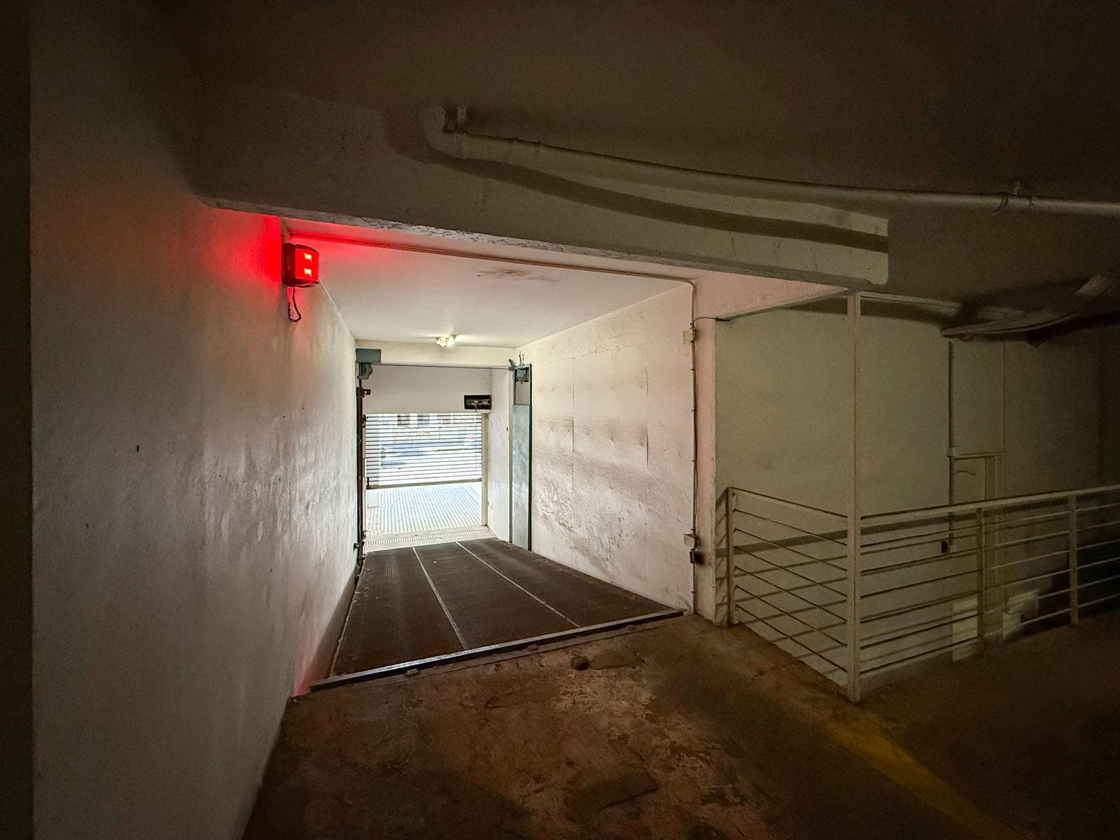 Garage in a prime location, ideal for rental or as a residence