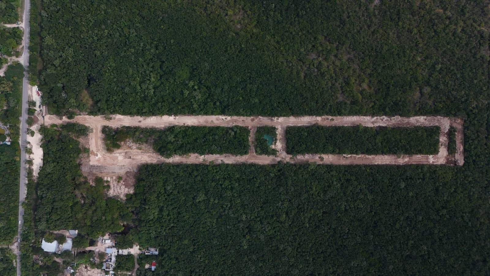 Residential Lots Available for Immediate Move-In in Puerto Morelos with a Cenote