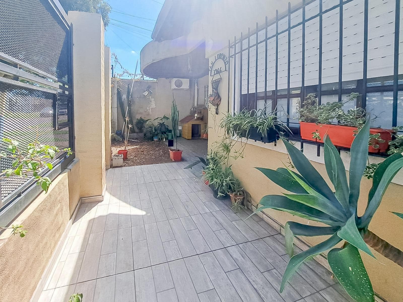 FOR SALE | TRADE - 3-bedroom house with garage and green yard - Fisherton.