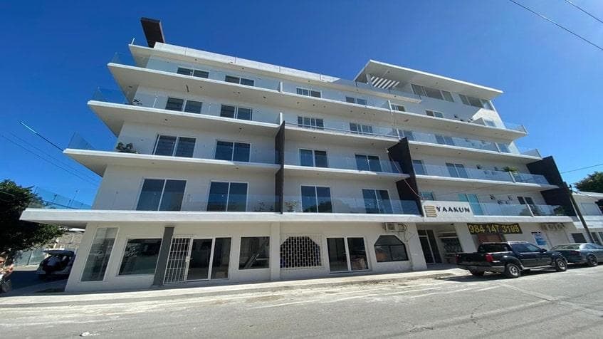 Furnished 1-Bedroom Apartment for Rent | Yaakun Condos, Playa del Carmen