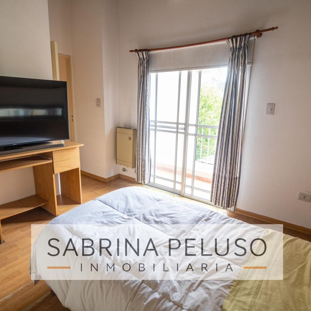 HOUSE FOR SALE IN THE EL CASCO MORENO NEIGHBORHOOD