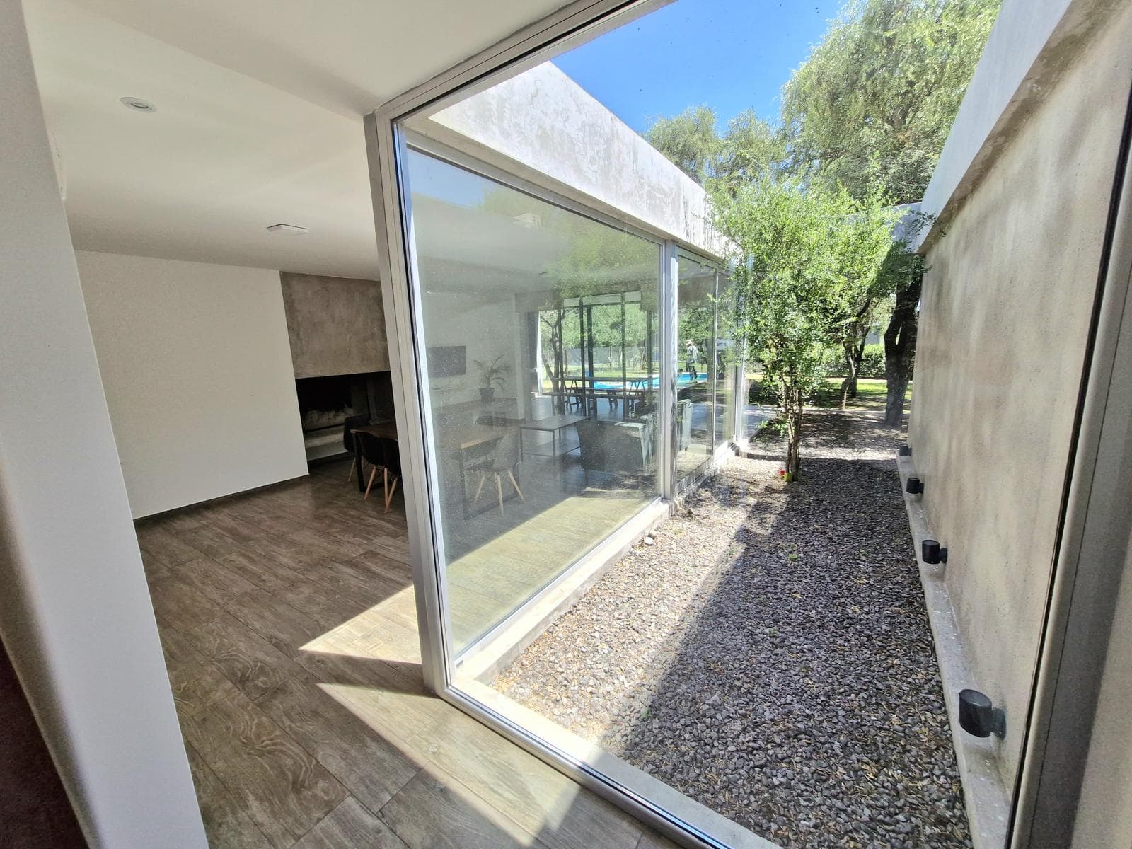 Valle del Golf - For Sale - 2-Bedroom House - 800 m² Lot - Pool