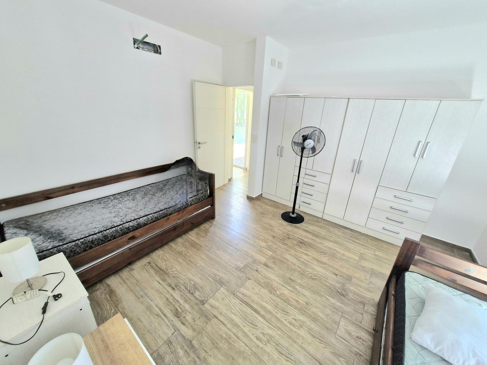 Valle del Golf - For Sale - 2-Bedroom House - 800 m² Lot - Pool