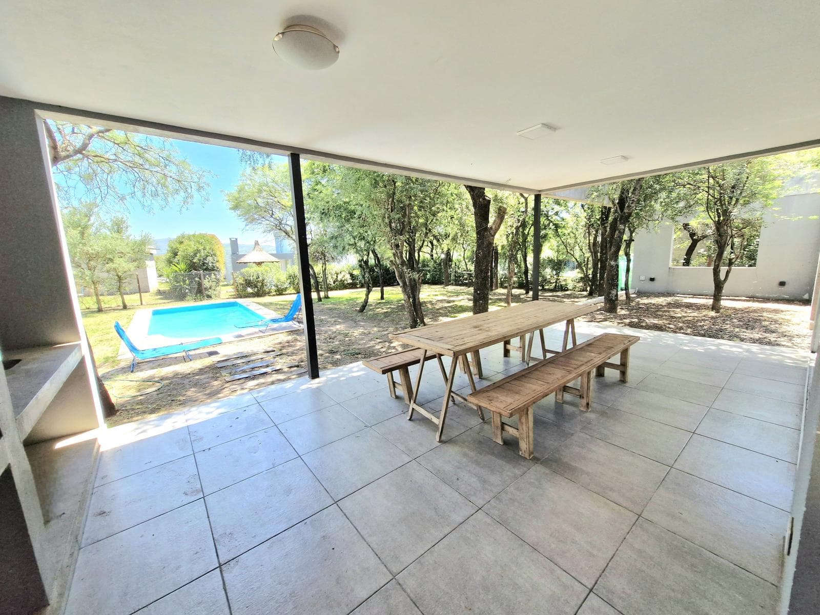 Valle del Golf - For Sale - 2-Bedroom House - 800 m² Lot - Pool