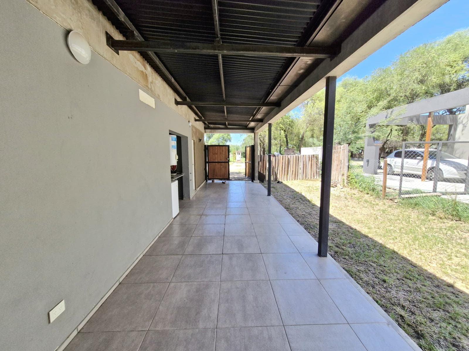 Valle del Golf - For Sale - 2-Bedroom House - 800 m² Lot - Pool