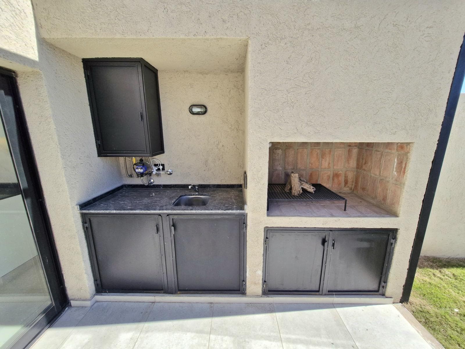 FOR SALE - 2-BEDROOM DUPLEX - ONE STORY - ALL UTILITIES INCLUDED