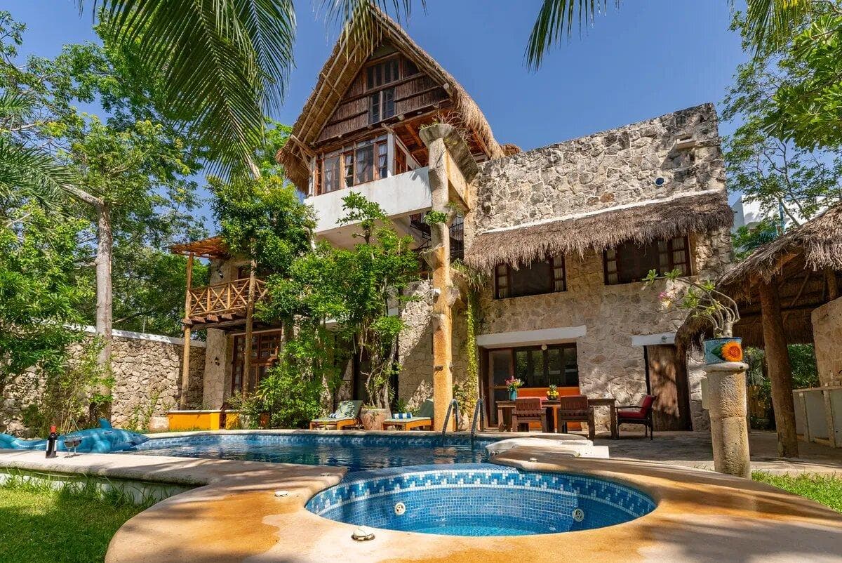 4-Bedroom Villa for Sale with Private Pool – Xcaret Area, Riviera Maya