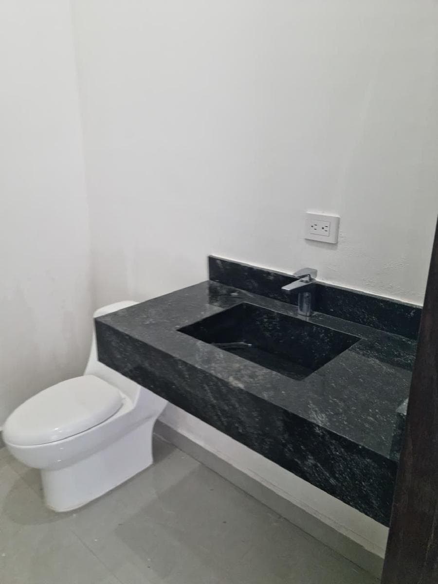 HOUSE FOR SALE IN AYSSO RESIDENCIAL, SANTIAGO, N.L.