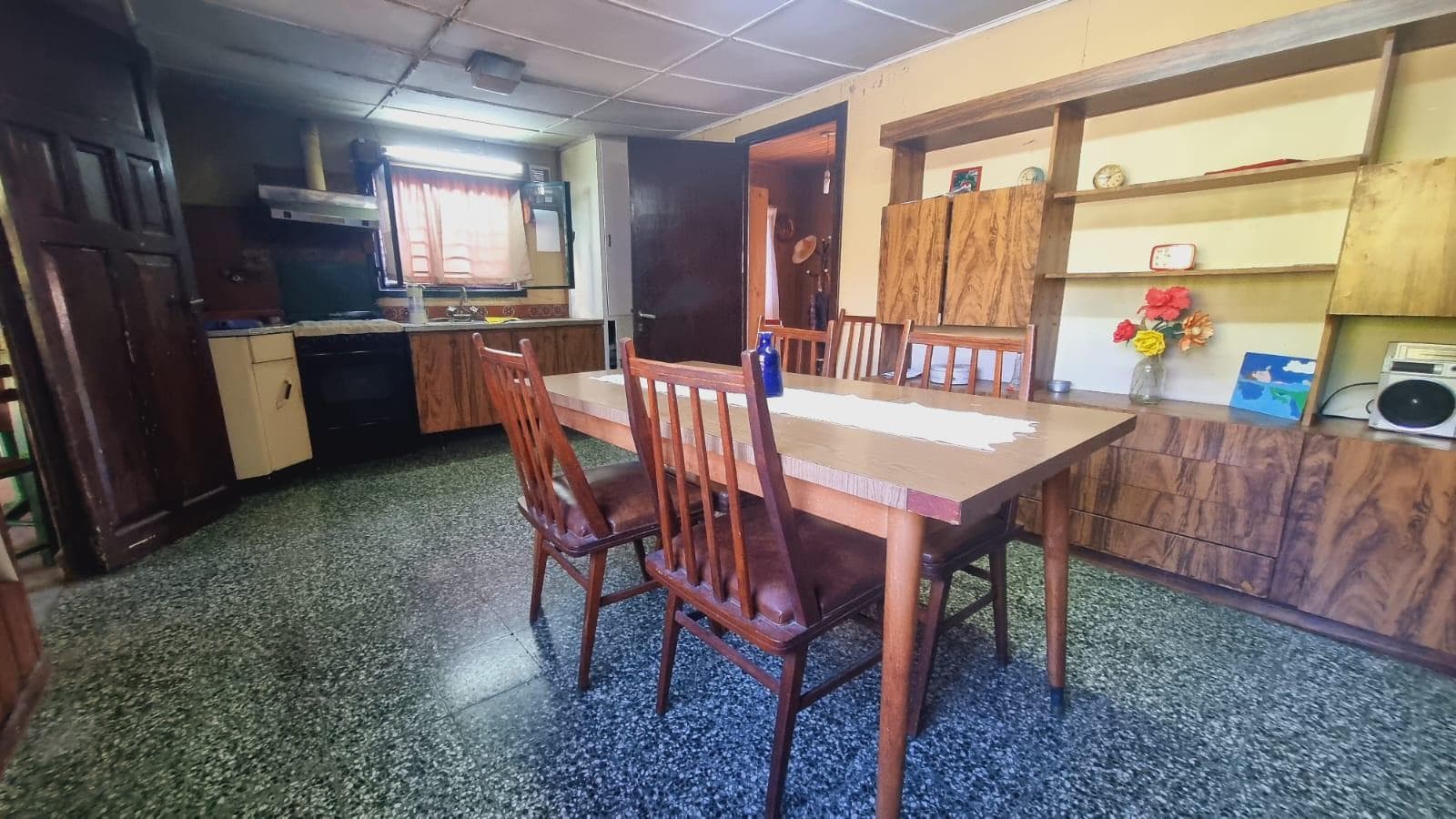 VENTA CASA 4 AMBIENTES . TEMPERLEY