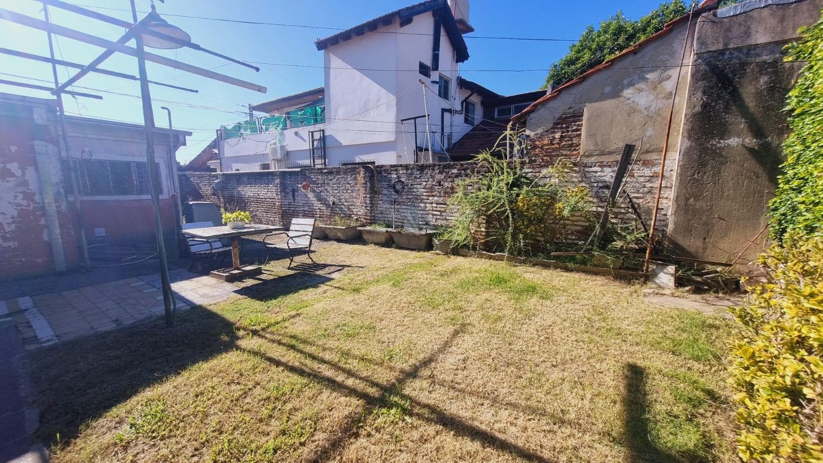 VENTA CASA 4 AMBIENTES . TEMPERLEY