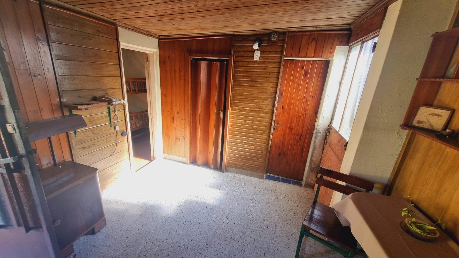 VENTA CASA 4 AMBIENTES . TEMPERLEY