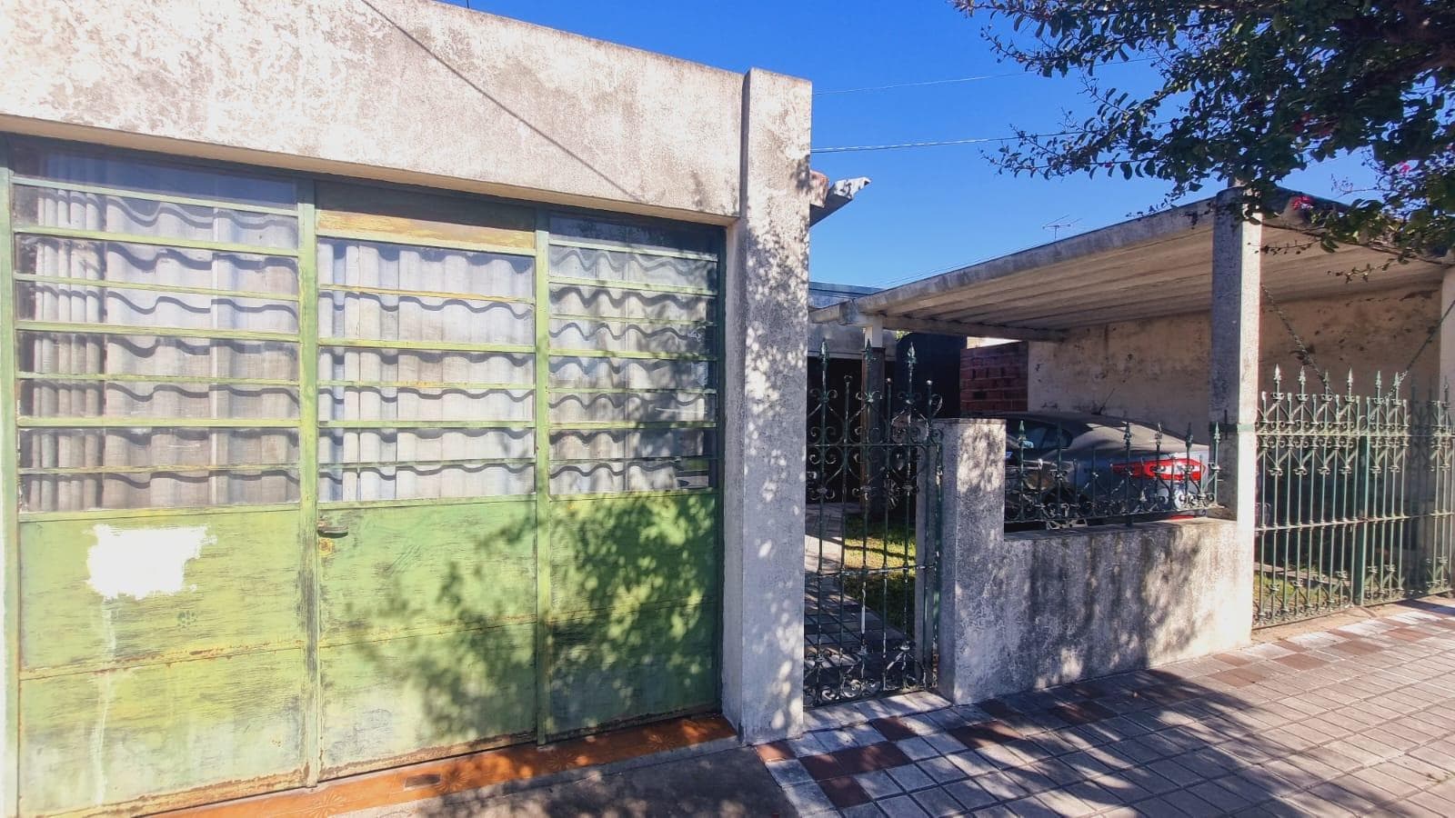 VENTA CASA 4 AMBIENTES . TEMPERLEY