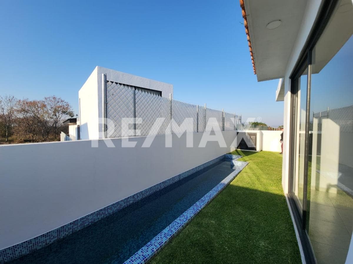 House for Sale in Morelos, Lomas de Cocoyoc Subdivision